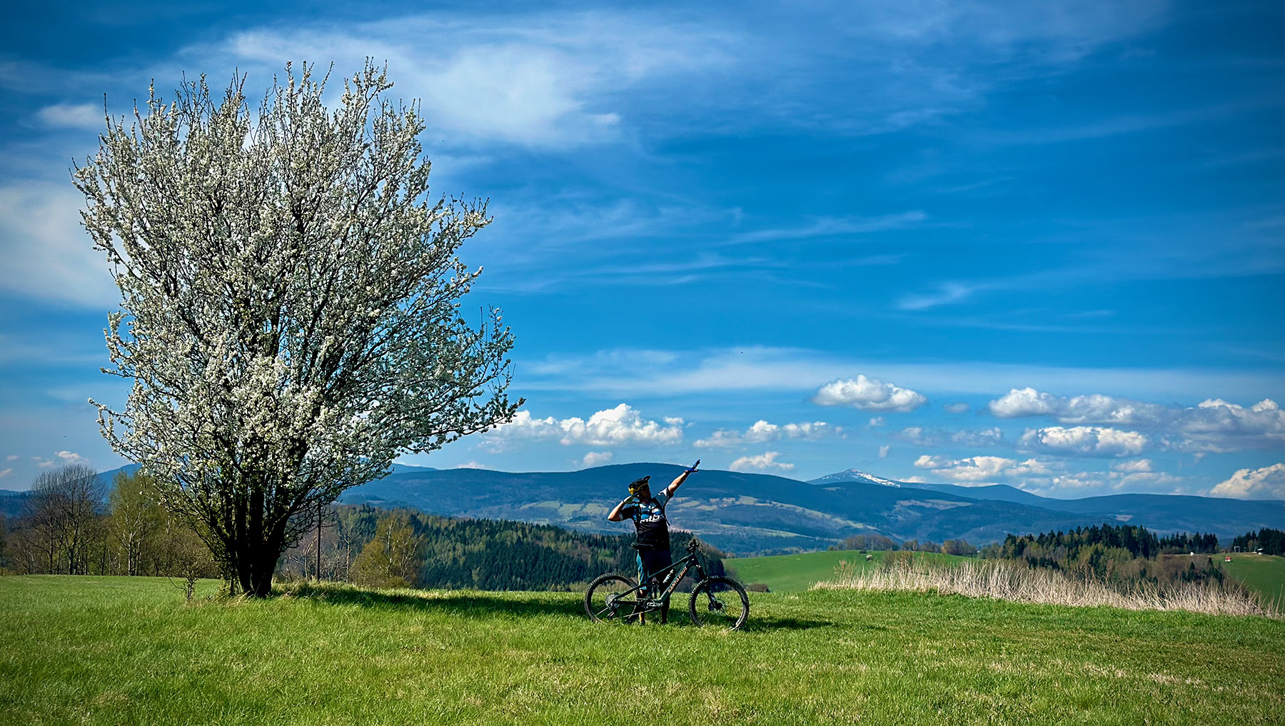 Santa Cruz Vala GX AXS