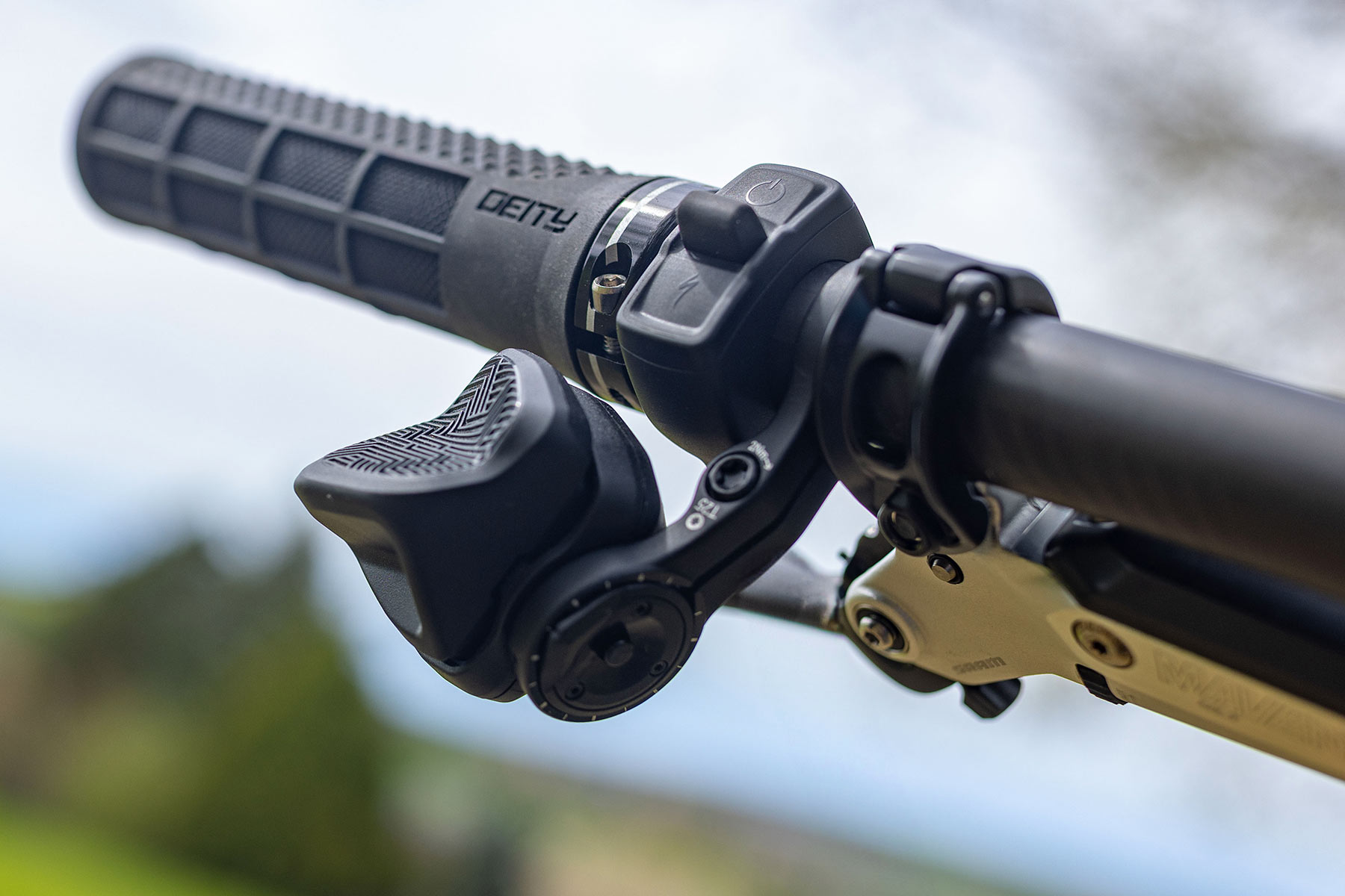 Rock Shox Reverb AXS