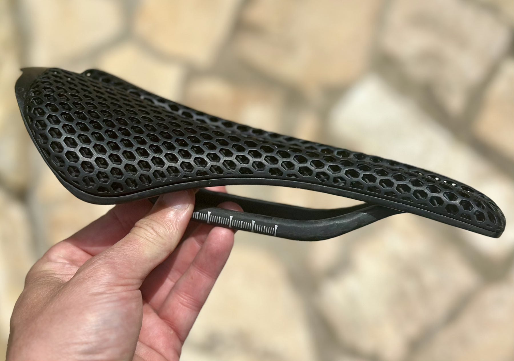 Sedlo s 3D - Enlee EM 800