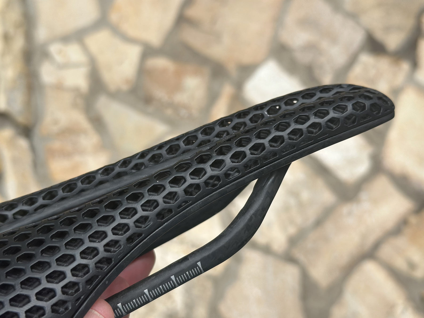 Sedlo s 3D - Enlee EM 800