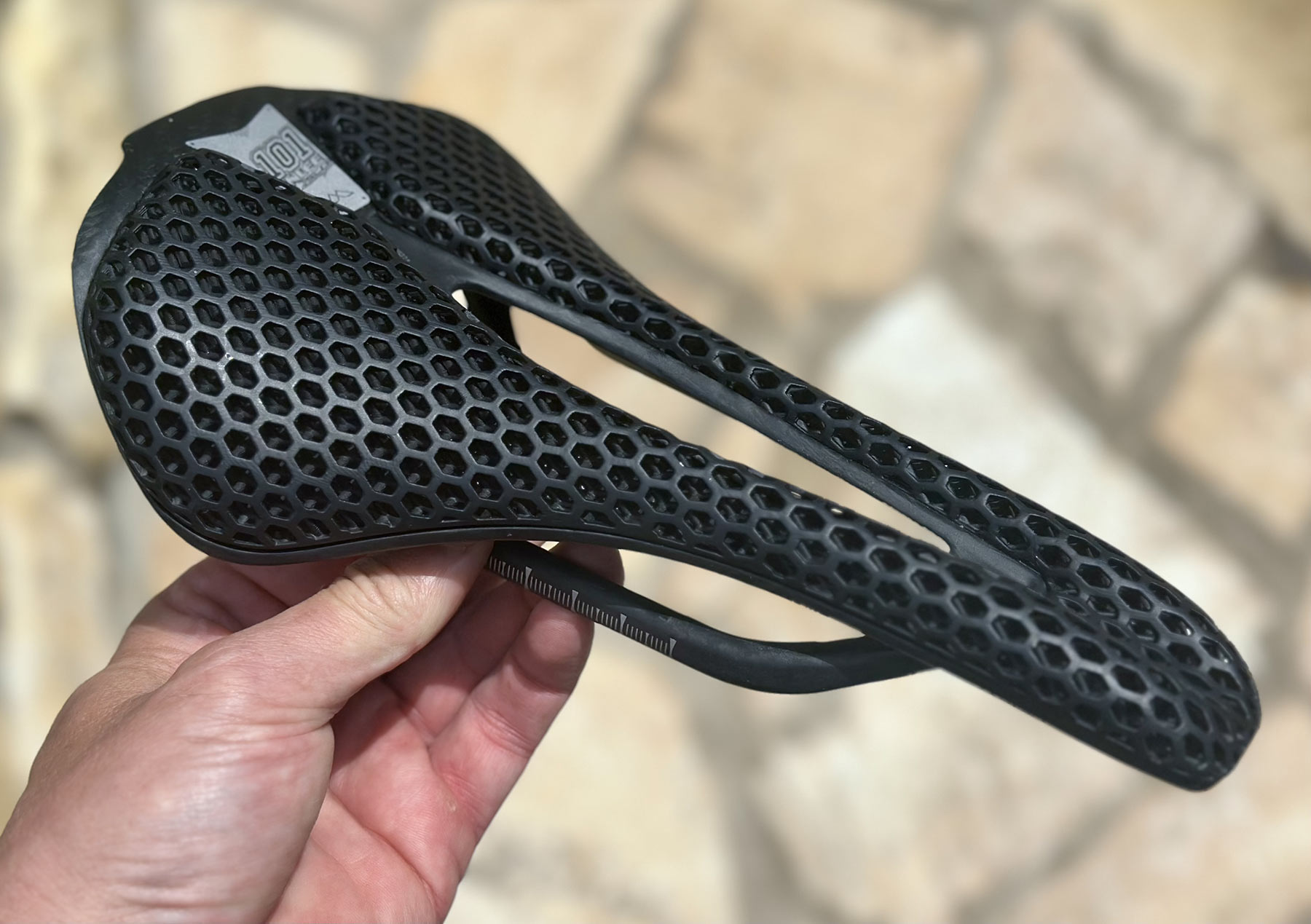 Sedlo s 3D - Enlee EM 800