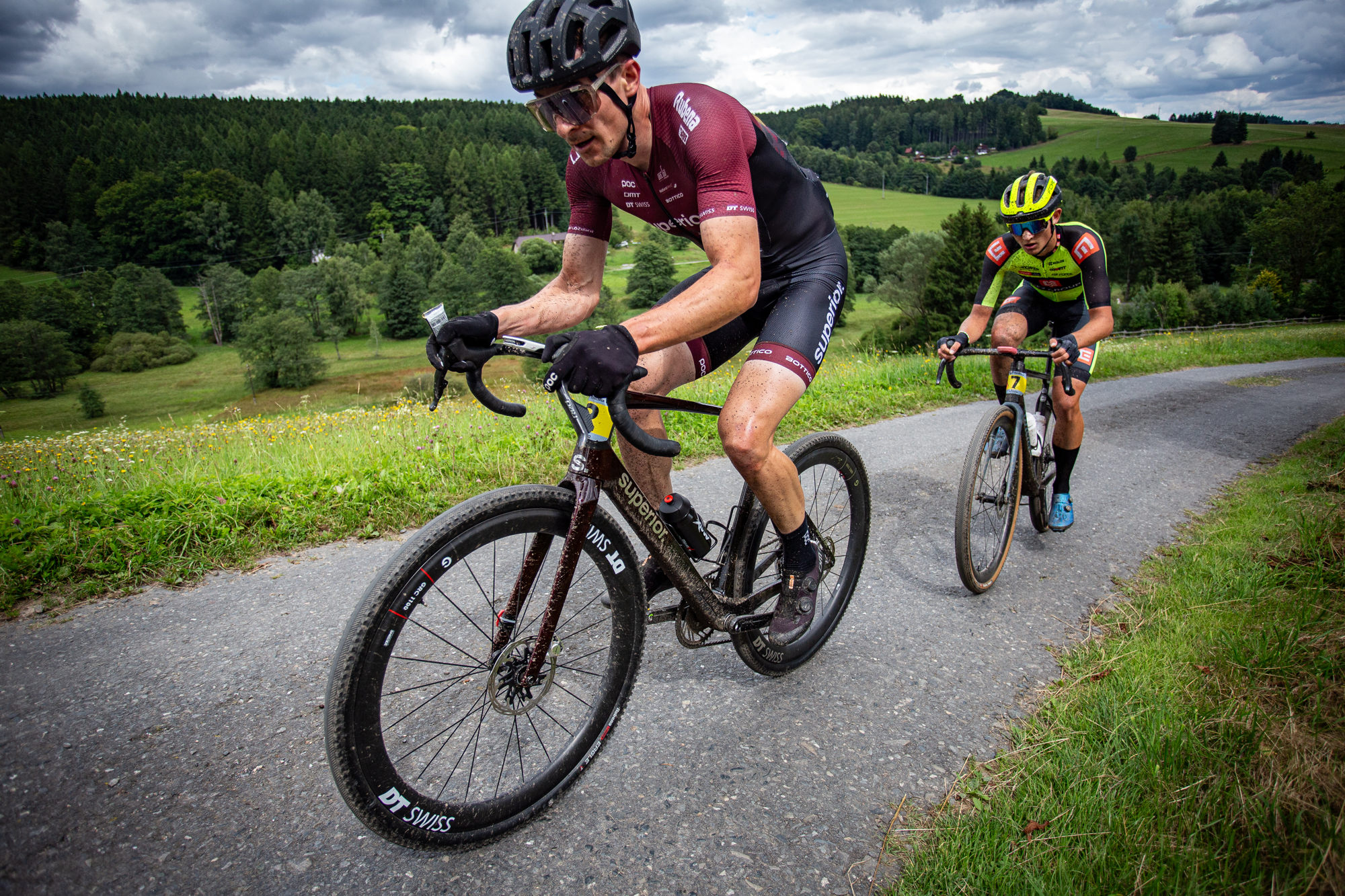 Hlinsko 2025 - Filip Adel po defektu dojd eln skupinu