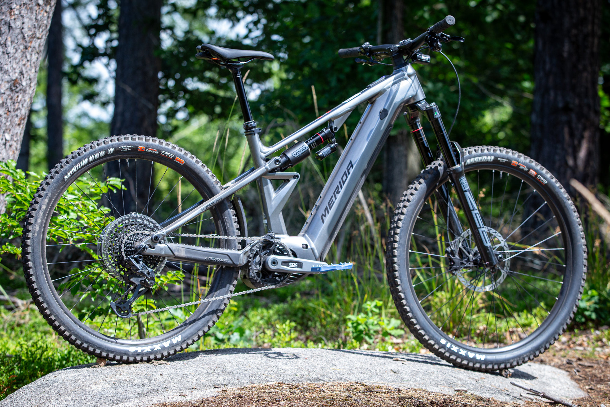 Merida eONE-Eighty 700