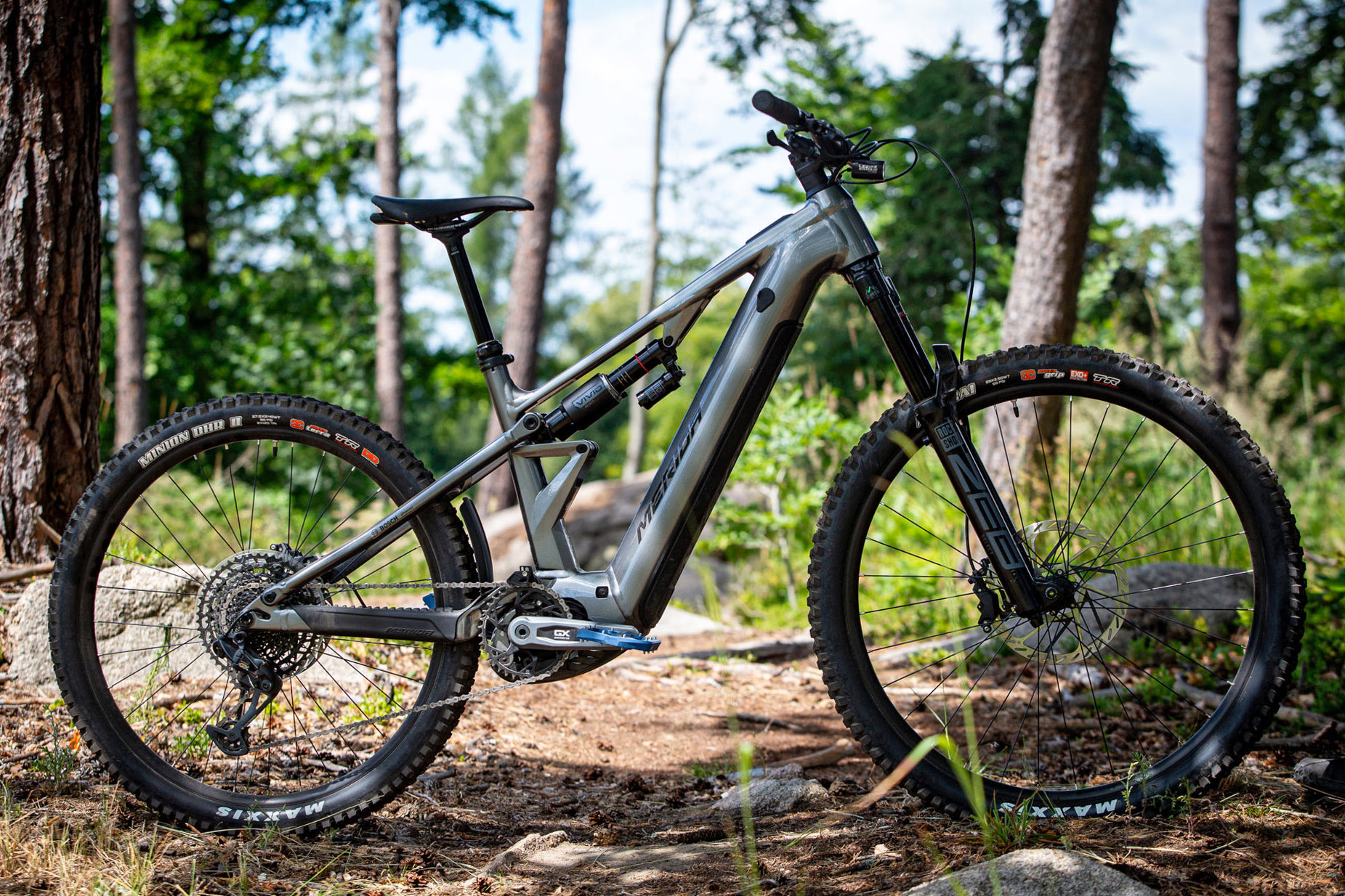 Merida eONE-Eighty 700