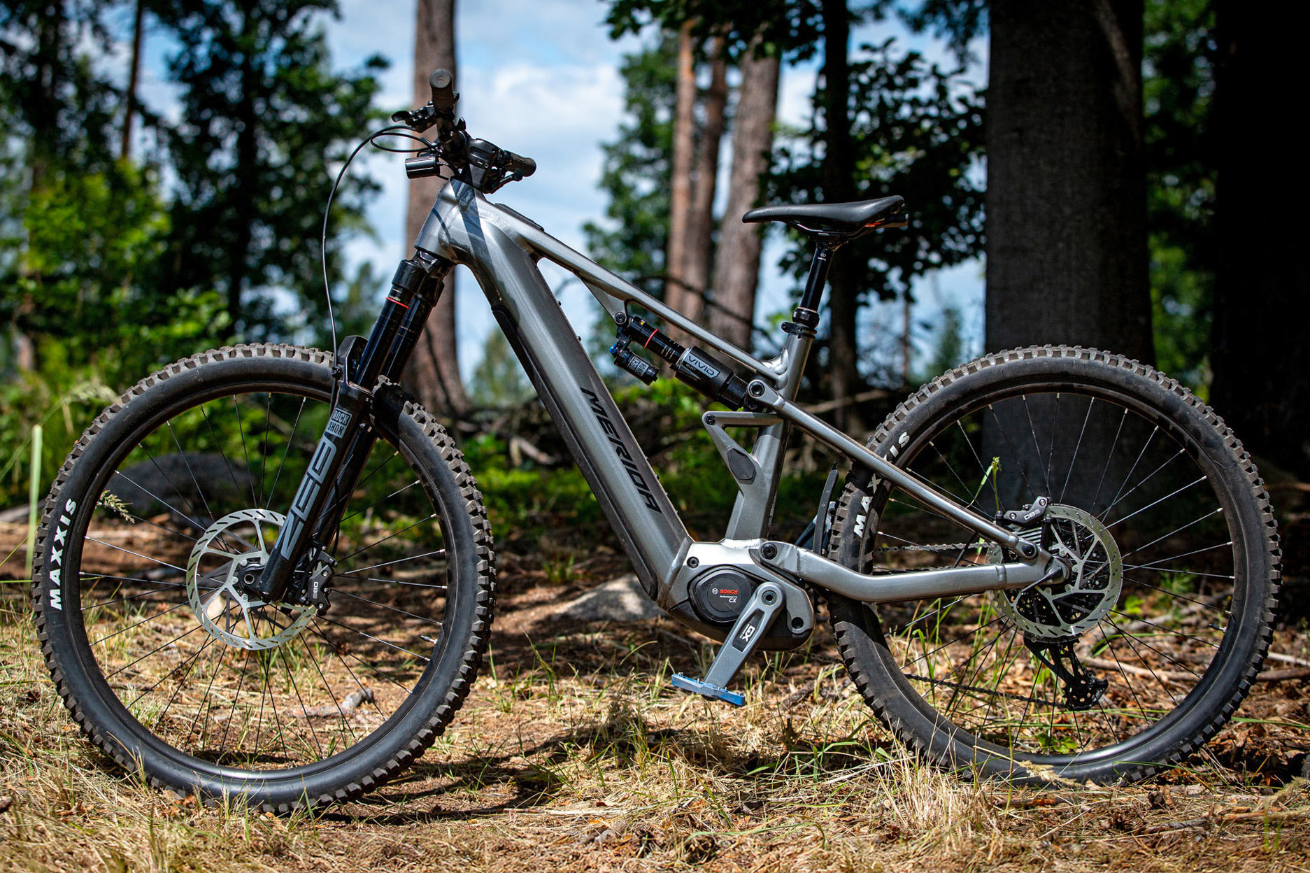 Merida eONE-Eighty 700