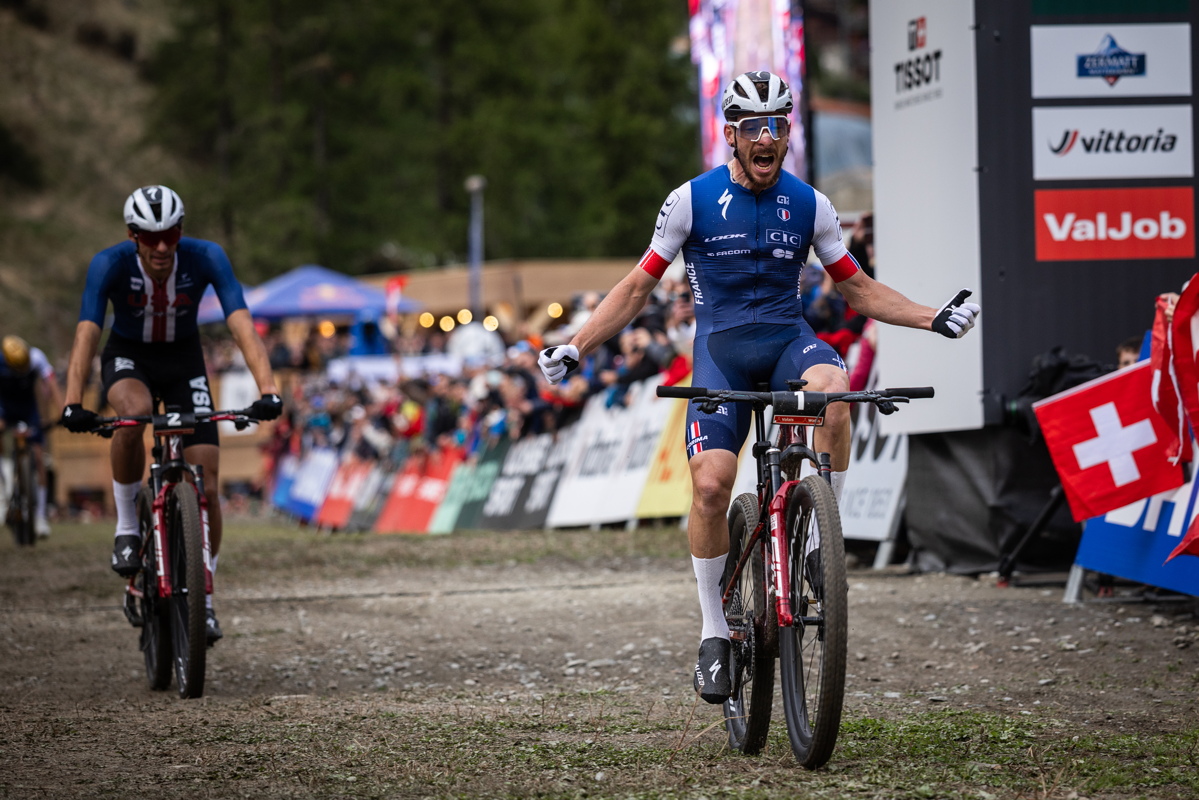 Victor Koretzky obhajuje titul