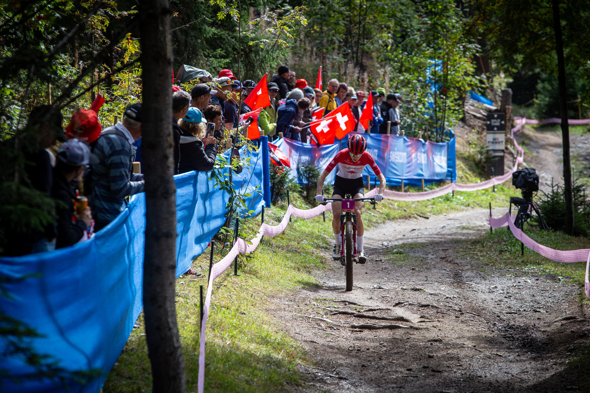 Mistrovstv svta XCO - Crans Montana 2025 - eny U23 & mui Elite