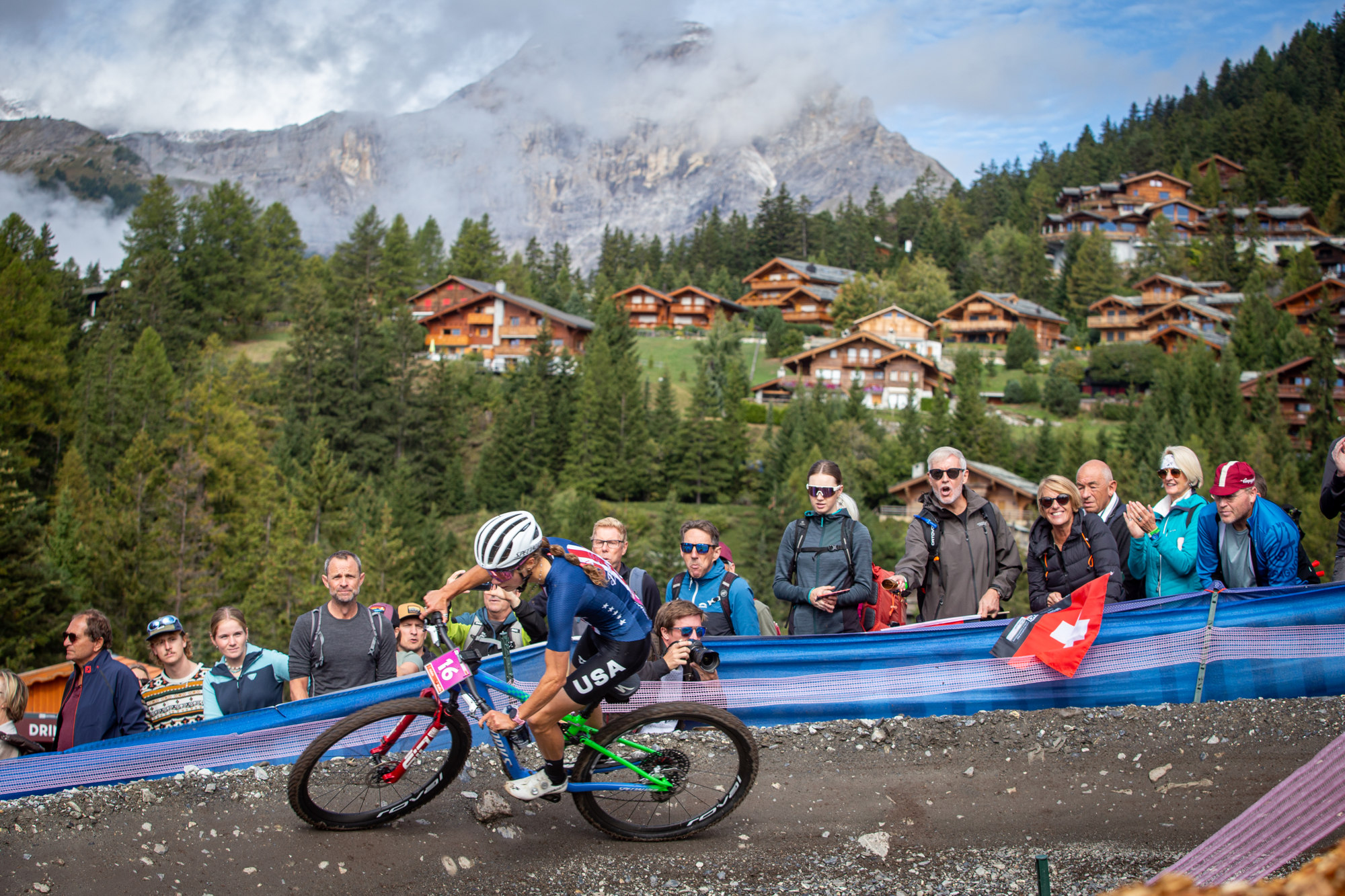 Mistrovstv svta XCO - Crans Montana 2025 - eny U23 & mui Elite