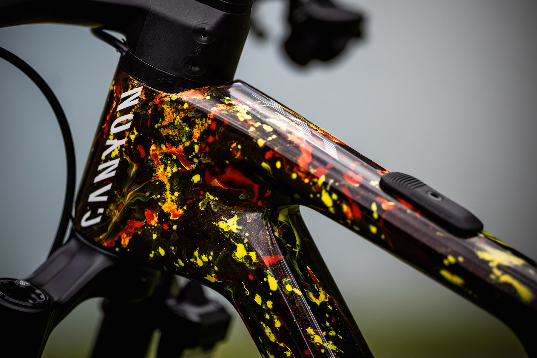 Canyon Lux CFR Lucy Schwarzbauera