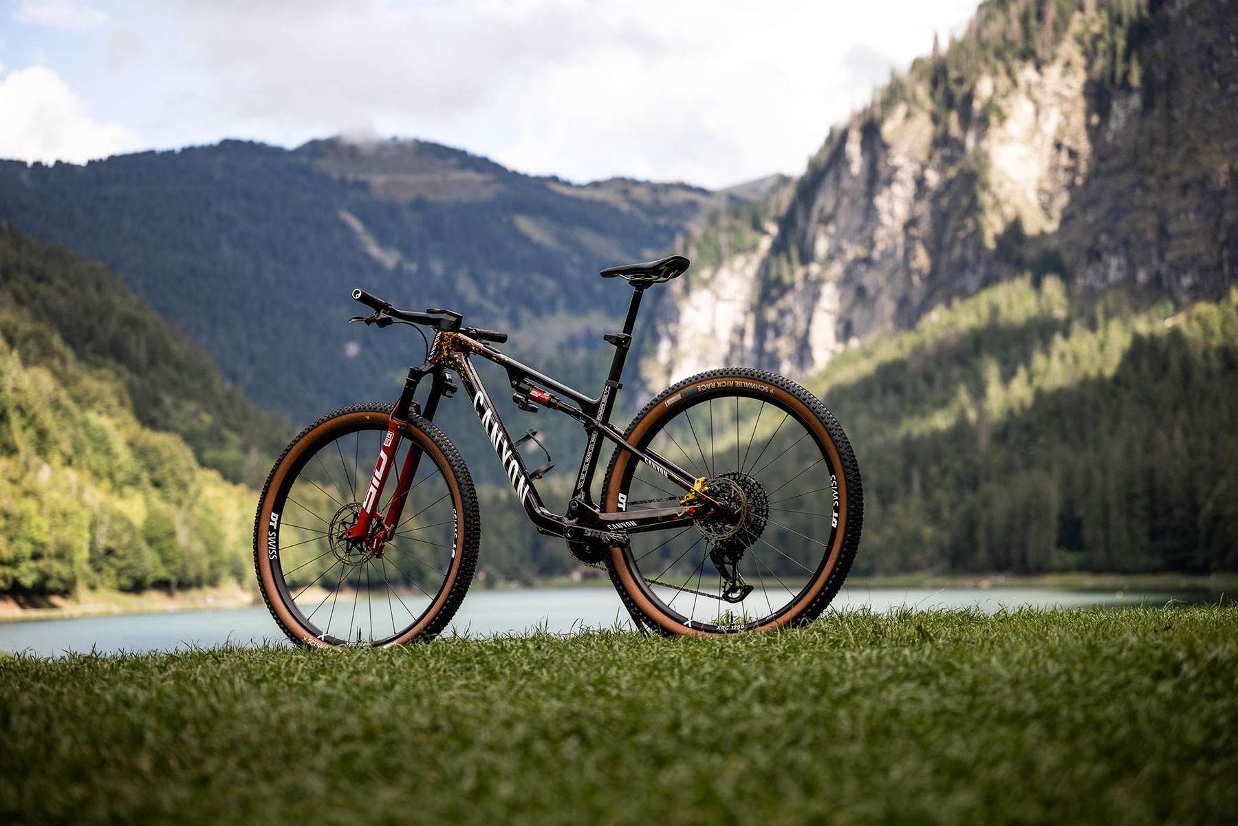 Canyon Lux CFR Lucy Schwarzbauera