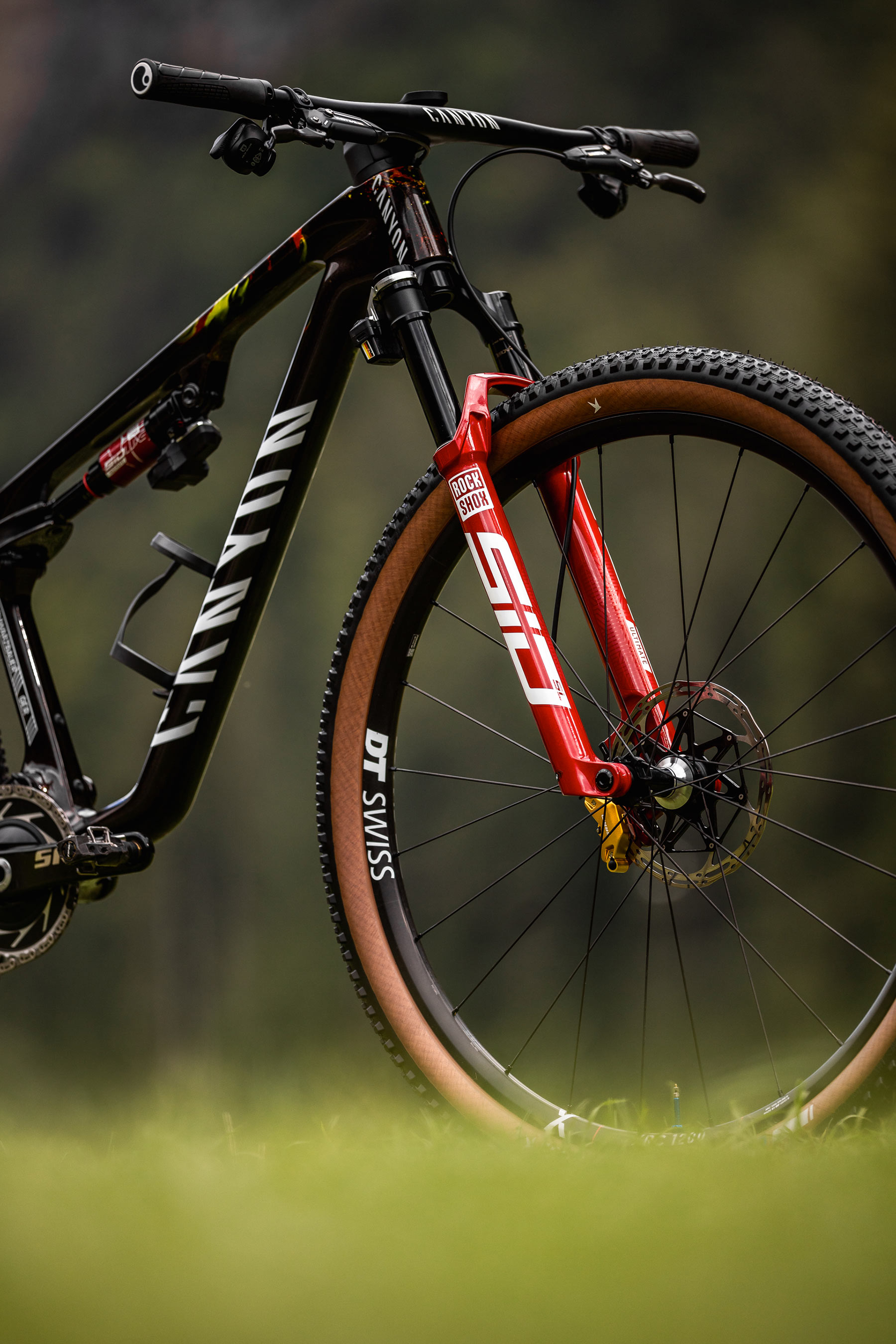 Canyon Lux CFR Lucy Schwarzbauera