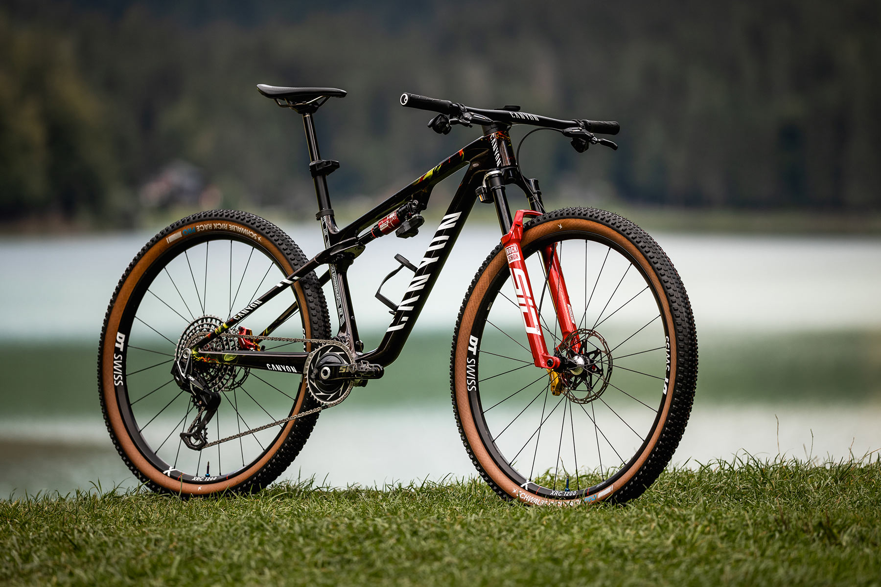 Canyon Lux CFR Lucy Schwarzbauera