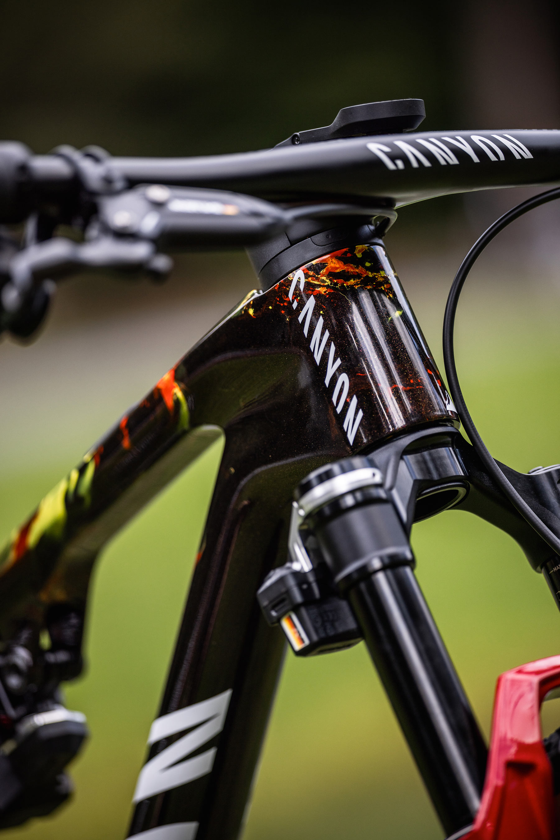 Canyon Lux CFR Lucy Schwarzbauera