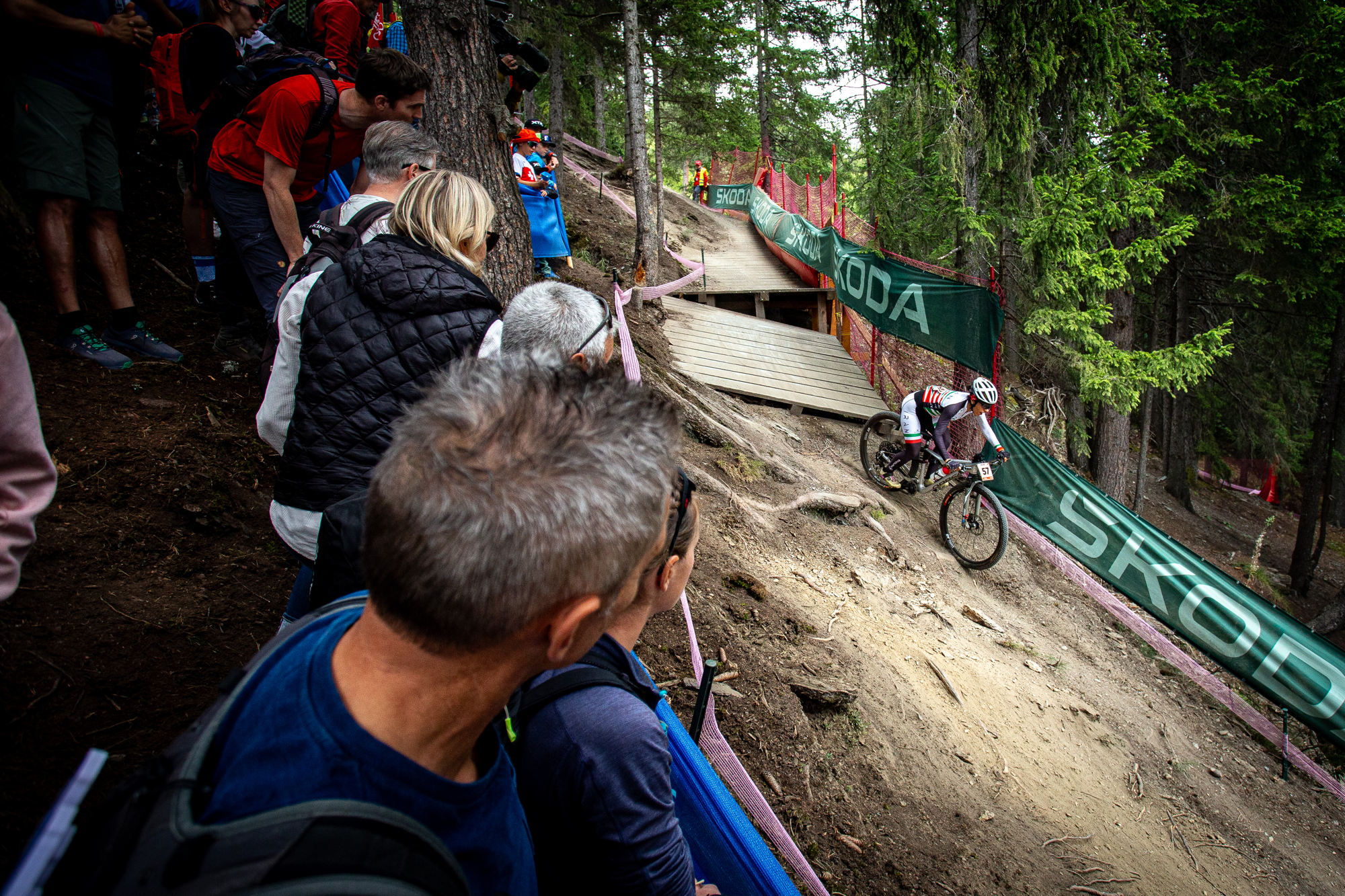 MS MTB 2025 - nejstar astnice Faranak Partoazar z rnu