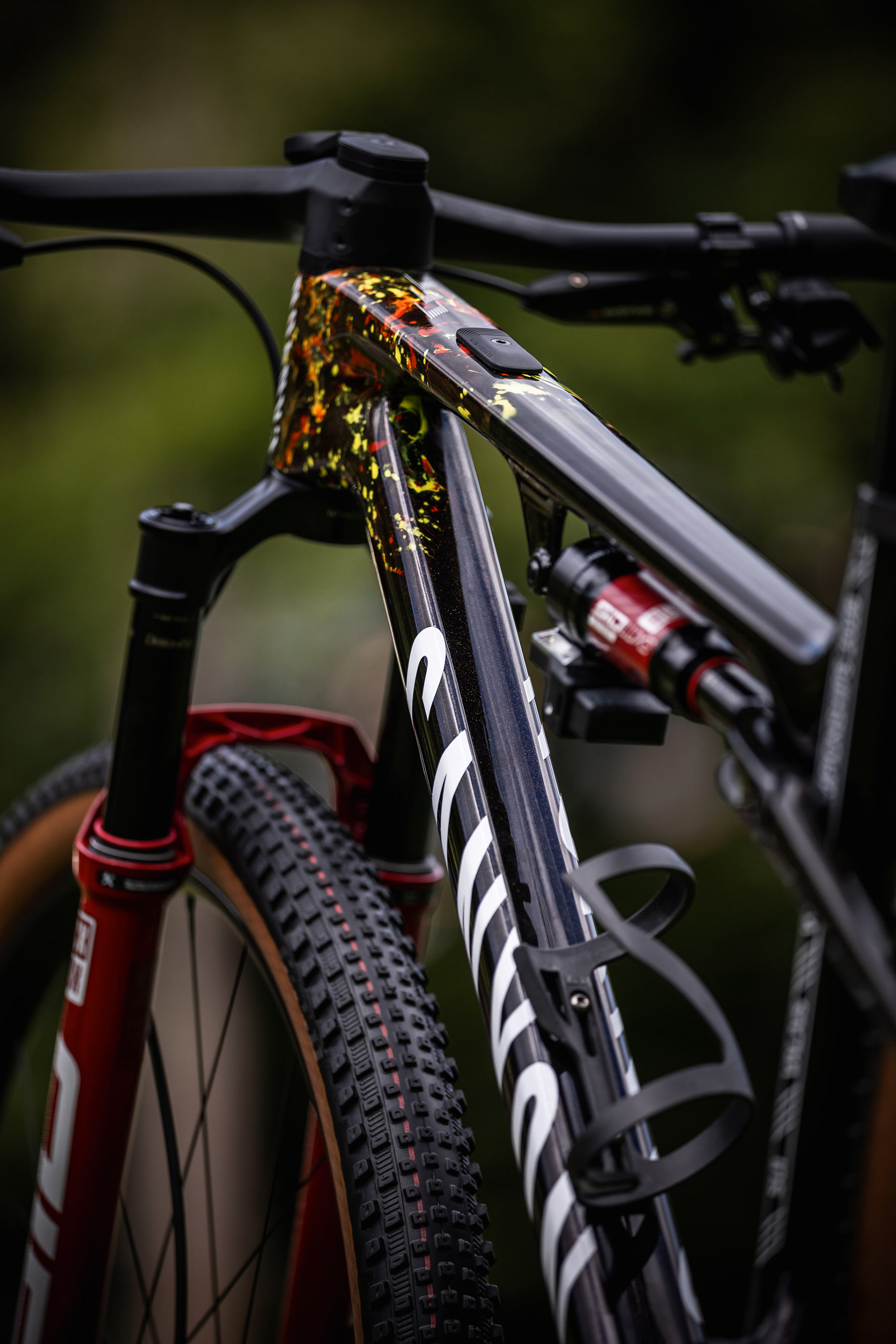 Canyon Lux CFR Lucy Schwarzbauera