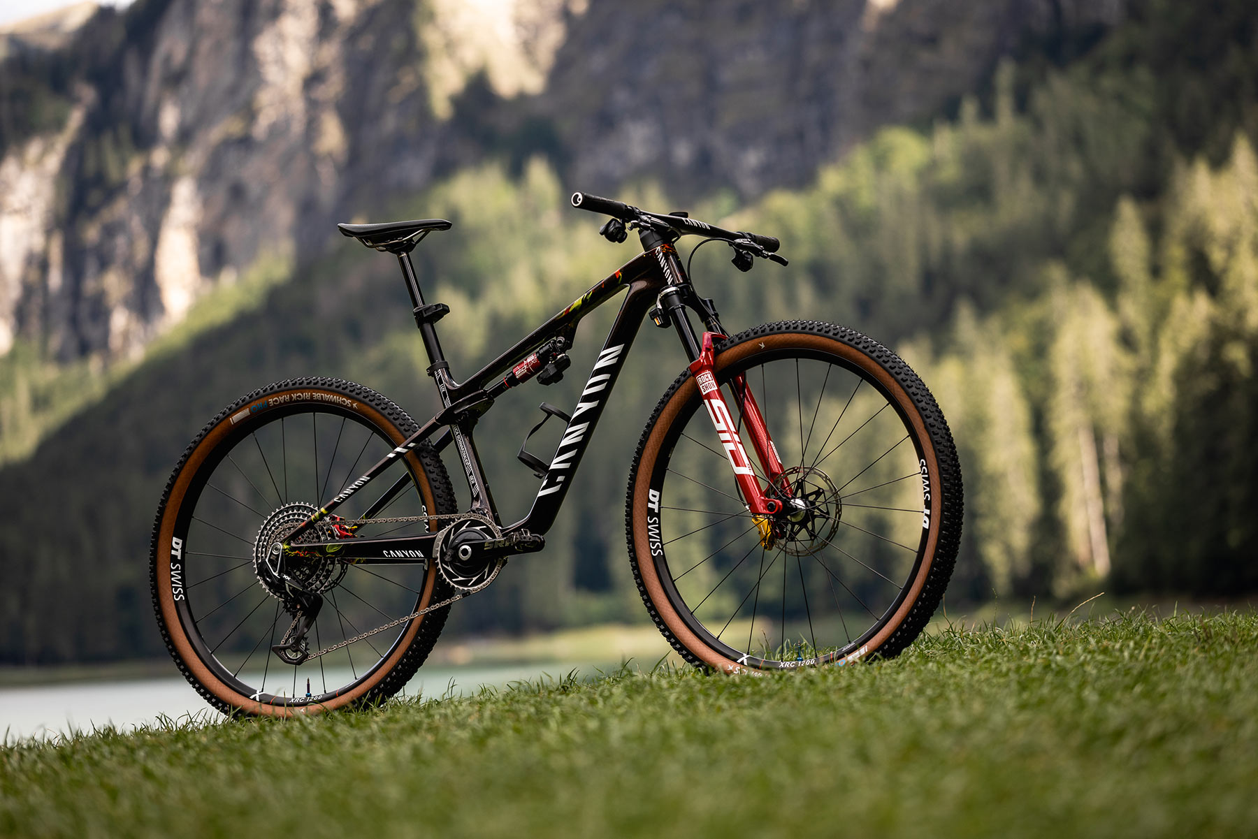 Canyon Lux CFR Lucy Schwarzbauera