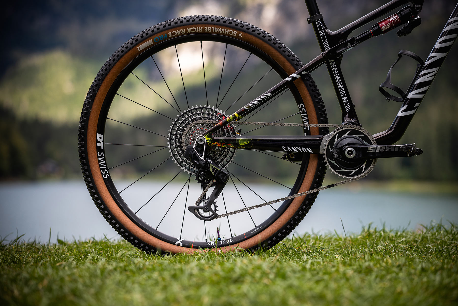 Canyon Lux CFR Lucy Schwarzbauera