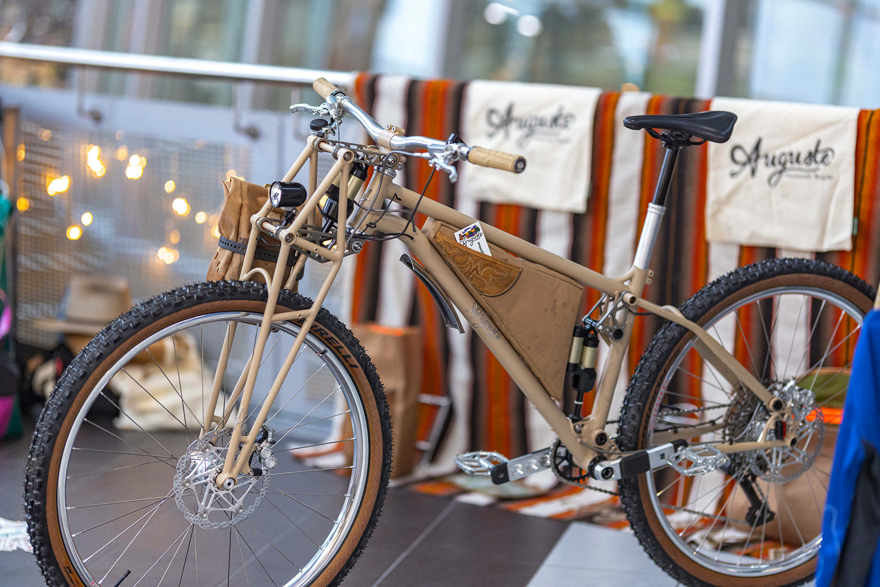 BESPOKED 2025 - Biky