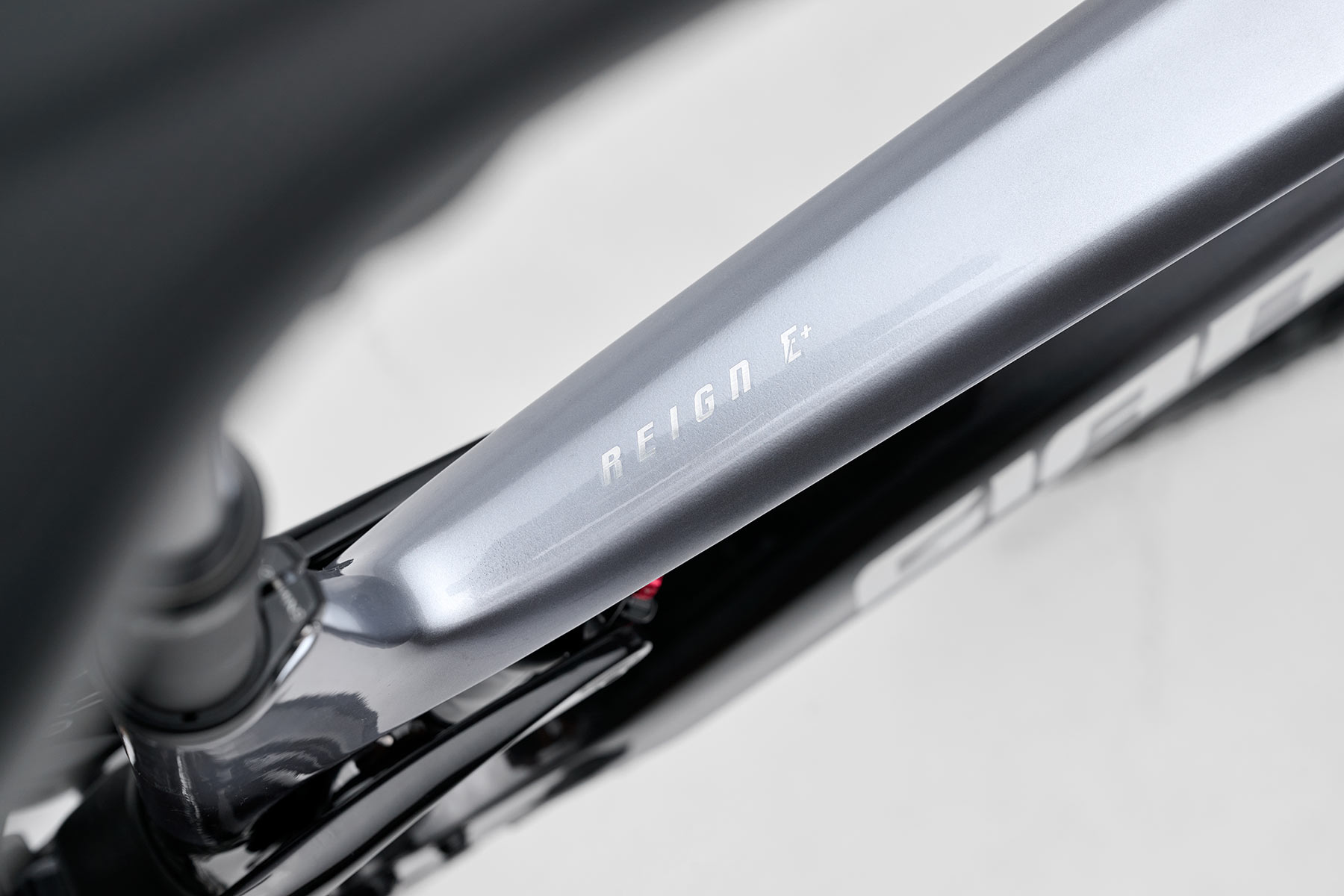 Giant Reign Advanced E+