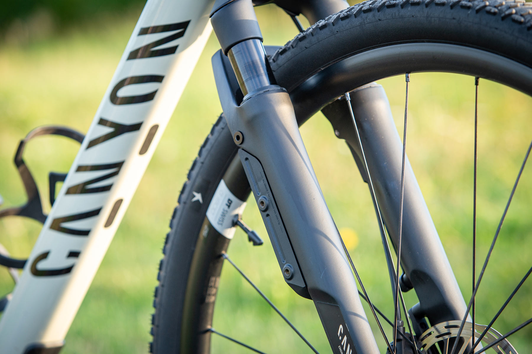 Canyon Grizl CF 8 Rift