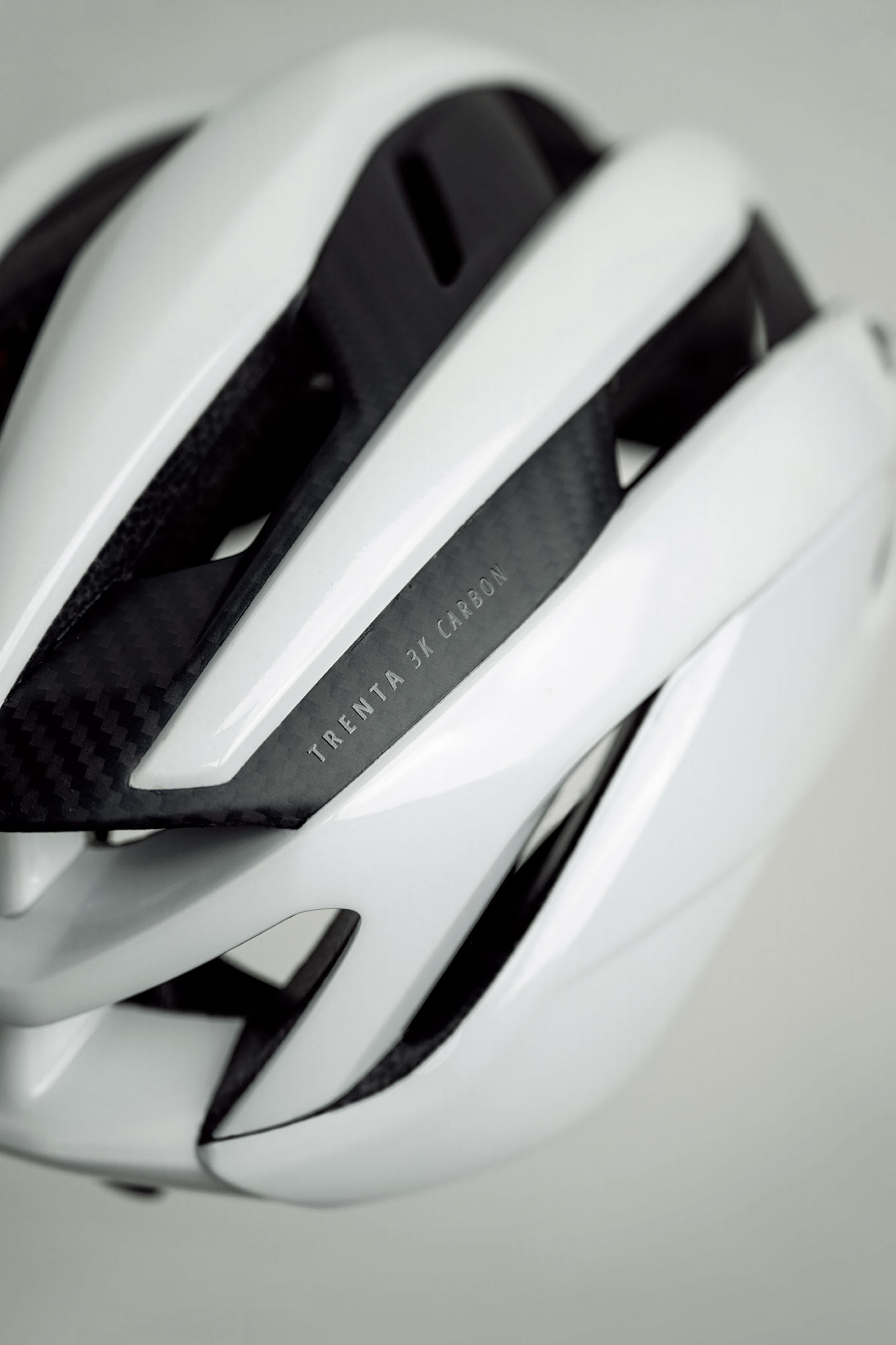 MET Trenta 3K Carbon