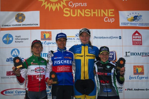 Sunshine Cup #2 - Afxentia Stage Race 2009, Kypr - Švédka Alexandra Engen tentokrát na stupínku nejvyšším