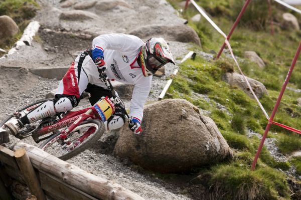 Nissan UCI World Cup DH & 4X #4 - Fort William /GBR/ 2009: Steve Peat (photo: Gary Perkin)