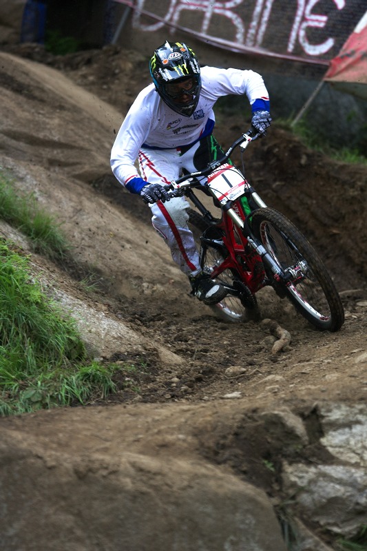 Nissan UCI MTB World Cup 4X/DH #7 - Bromont 1.8. 2009 - Sam Hill