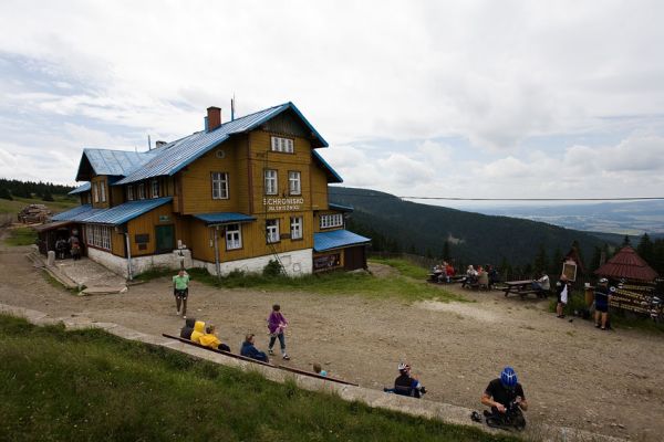Bikechallenge 2009 - horská chata na Sněžníku odkud se spouštělo do sjezdu