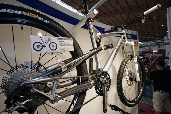 Lapierre 2010 na Eurobike 2009