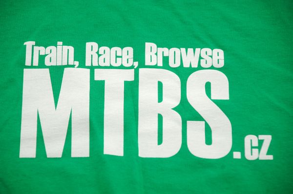 MTBS triko zelen (potisk na prsou a logo na rukvu)
