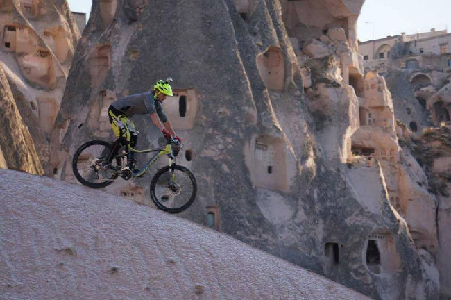 Biking v Kapadokii