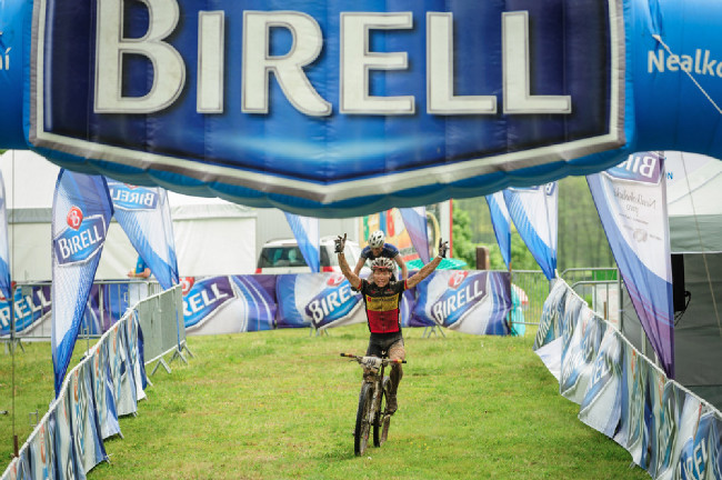 Belgičan Michiel van der Aelbroeck vyhrál maraton