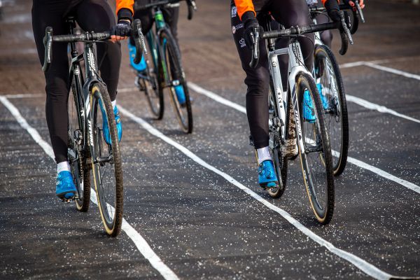 MS Cyklokros 2021 - Ženy U23 & muži Elite
