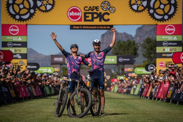 Cape Epic 2022 - 7.E. - Egger a Baum vítězí ve druhé etapě a také v celkovém hodnocení