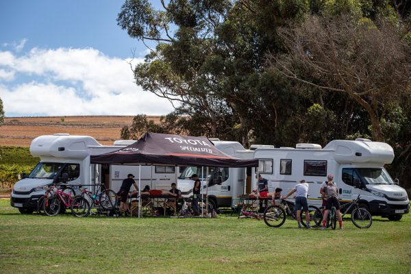 Cape Epic 2023 - prolog - openair office Specialized