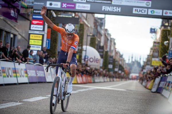 MS gravel 2024 - Mathieu van der Poel