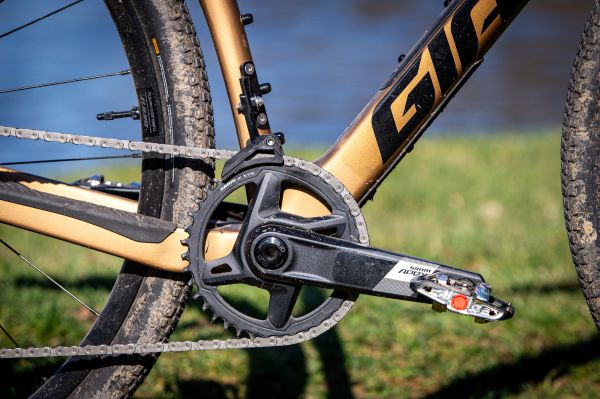 Giant Revolt Advanced 1