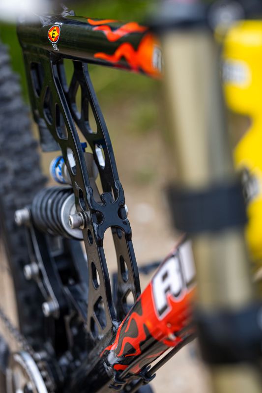 Rocky Mountain RM7 DH