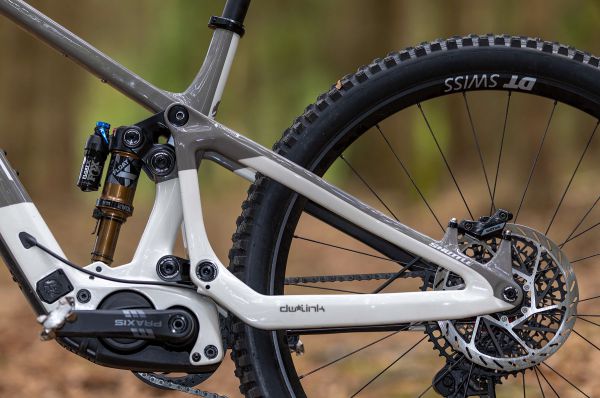 Pivot Shuttle SL-AM PRO XO