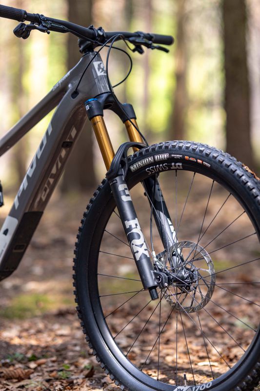 Pivot Shuttle SL-AM PRO XO