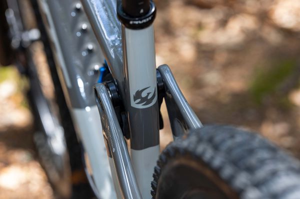 Pivot Shuttle SL-AM PRO XO