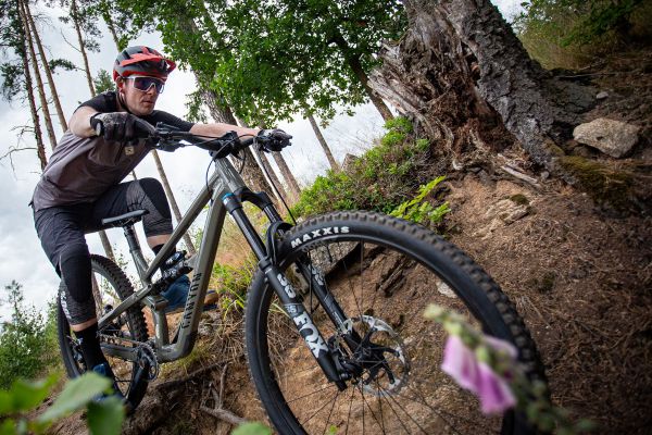 Canyon Spectral AL 6