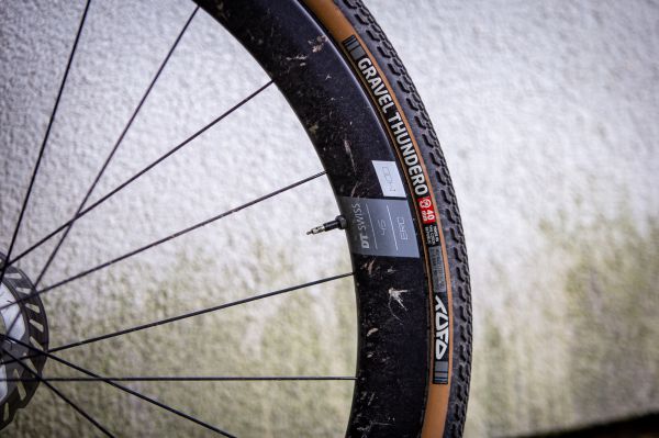 Hlinsko 2025 - cyklokrosaka nasadila 40mm Tufa s tlaky 1,8