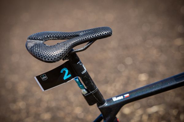 Bikecheck - Canyon Grail CFR Petra Vakoe