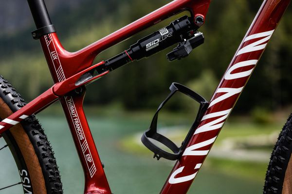 Canyon Lux CFR Thibaulta Francoise