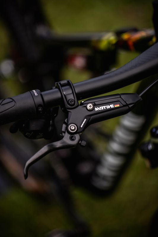 Canyon Lux CFR Lucy Schwarzbauera