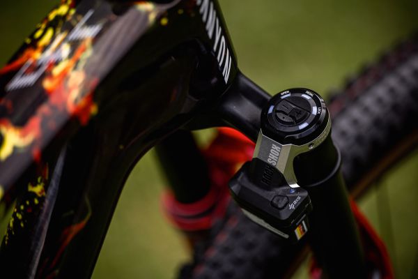 Canyon Lux CFR Lucy Schwarzbauera