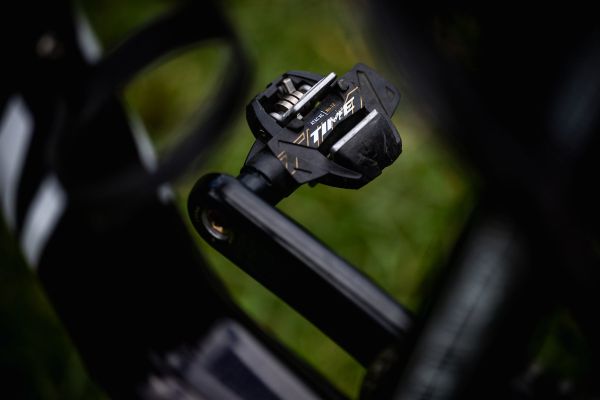 Canyon Lux CFR Lucy Schwarzbauera