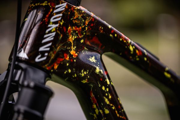 Canyon Lux CFR Lucy Schwarzbauera